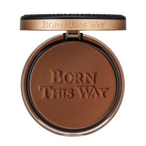 Base en Polvo Born This Way Multi-Use Complexion Powder