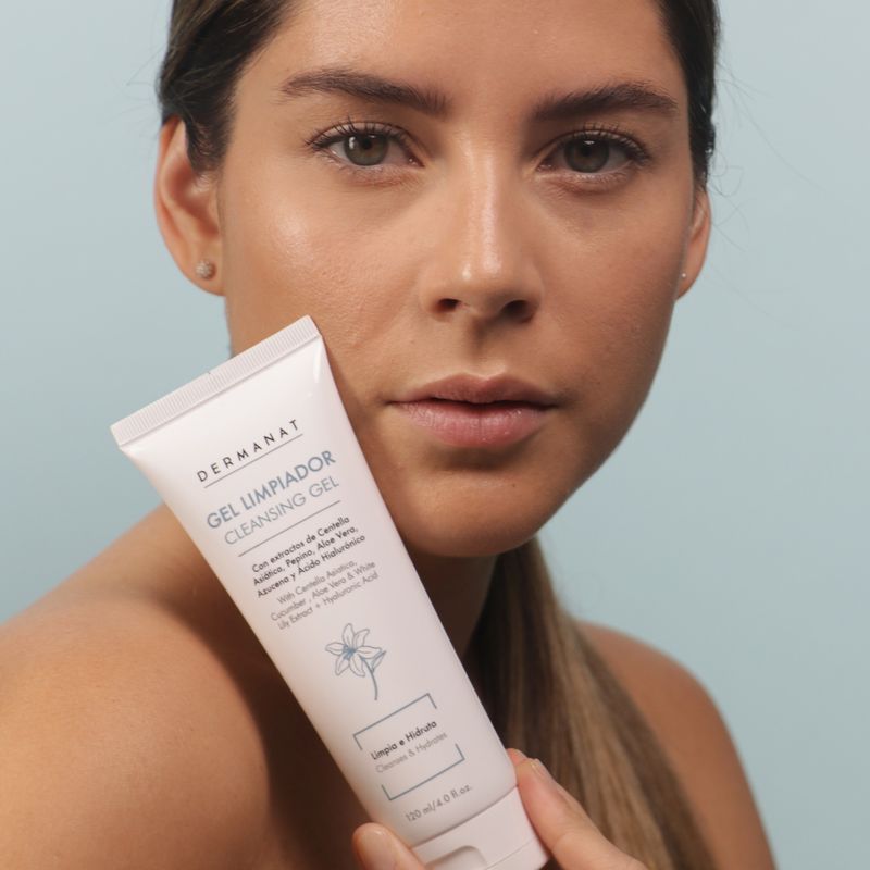 Limpiadora-Facial-Gel-Limpiador.JPG
