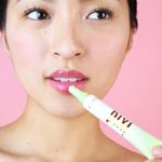 aav1-pnov22_liptone_snowpearl_02.jpg