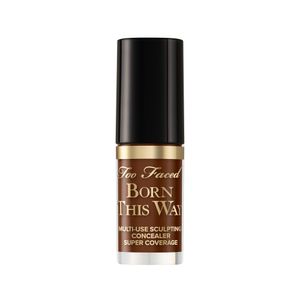 Mini Corrector Born This Way Super Coverage Multi-Use Sculpting Concealer Travel Size